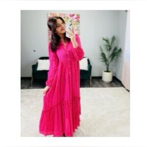 Mainstrip Feeling My Fuchsia Maxi Dress